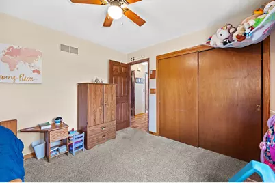 W299S10917  Valley Ridge Dr, Mukwonago, WI 53149 - Photo 16