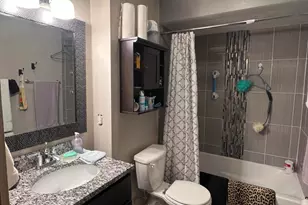 4615 S Woodland Dr, Greenfield, WI 53220 - Photo 6