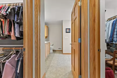 4330  Cedar Ridge Ln, Racine, WI 53405 - Photo 30