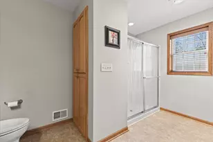 4330 Cedar Ridge Ln, Racine, WI 53405 - Photo 32