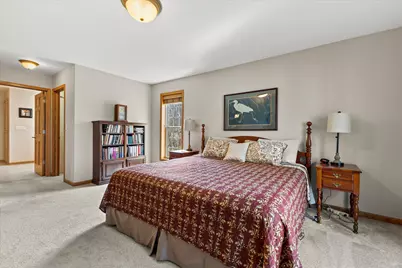 4330  Cedar Ridge Ln, Racine, WI 53405 - Photo 28