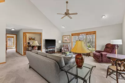 4330  Cedar Ridge Ln, Racine, WI 53405 - Photo 34