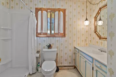 236 W Rockwell St, Elkhorn, WI 53121 - Photo 8