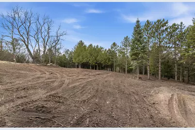 N62W28522  Rybeck Rd, Merton, WI 53029 - Photo 6