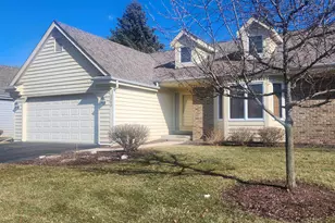 1040 Lansdowne Ct, Brookfield, WI 53045 - Photo 2