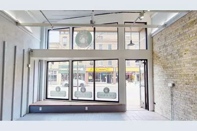 334  Main St #334 1/2, Racine, WI 53403 - Photo 6