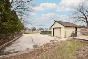 7262 W Medford Ave, Milwaukee, WI 53218 - Photo 26
