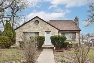 7262 W Medford Ave, Milwaukee, WI 53218 - Photo 2