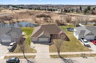 65 Rushmore Ln, Hartford, WI 53027 - Photo 1