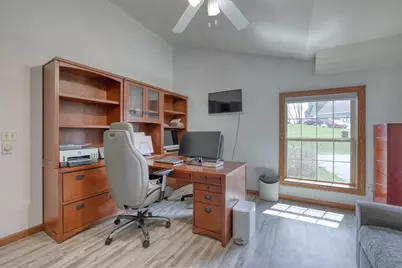 W287N3838 N Shore Dr, Delafield, WI 53072 - Photo 26