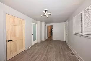 1225 W Keefe Ave, Milwaukee, WI 53206 - Photo 12