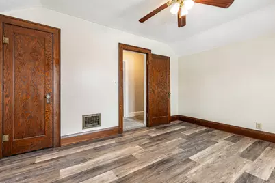 1011  Main St, Onalaska, WI 54650 - Photo 14