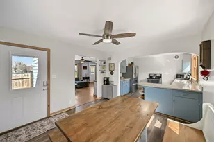 1304 S 116th St, West Allis, WI 53214 - Photo 8