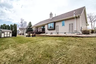 1500 Wedgewood Dr, Watertown, WI 53098 - Photo 48
