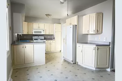 1601  Virginia St, Racine, WI 53405 - Photo 4