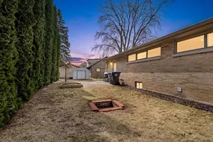 123 N 12th St, Oostburg, WI 53070 - Photo 32