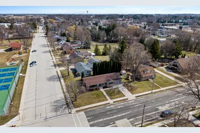 123 N 12th St, Oostburg, WI 53070 - Photo 42