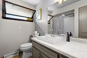 123 N 12th St, Oostburg, WI 53070 - Photo 12