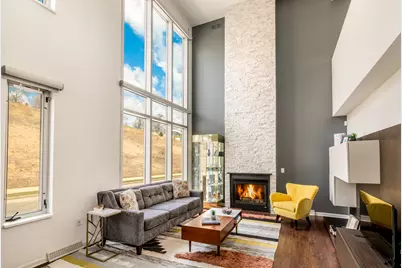 1962 N Commerce St, Milwaukee, WI 53212 - Photo 8