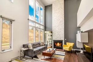 1962 N Commerce St, Milwaukee, WI 53212 - Photo 8