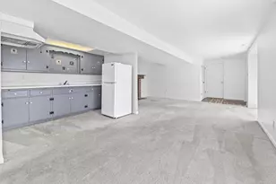 N60W15671 Hawthorne Dr, Menomonee Falls, WI 53051 - Photo 22