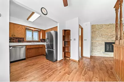 N60W15671  Hawthorne Dr, Menomonee Falls, WI 53051 - Photo 16