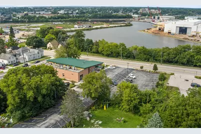 920  State St, Manitowoc, WI 54220 - Photo 26