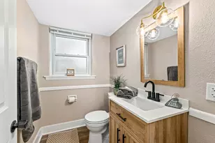 N85W12940 Renee Dr, Menomonee Falls, WI 53051 - Photo 28