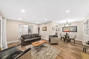 N85W12940 Renee Dr, Menomonee Falls, WI 53051 - Photo 4