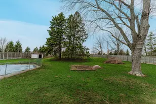 N85W12940 Renee Dr, Menomonee Falls, WI 53051 - Photo 32