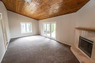 W179N9765 Riversbend Circle, Germantown, WI 53022 - Photo 2