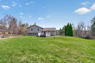 539 Beechwood Dr, Cedarburg, WI 53012 - Photo 24