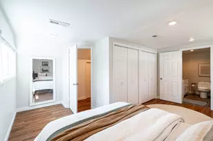 5439 S Egofske Rd, New Berlin, WI 53146 - Photo 32