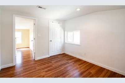 5439 S Egofske Rd, New Berlin, WI 53146 - Photo 42