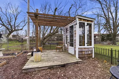 6711 W Howard Ave, Milwaukee, WI 53220 - Photo 42