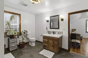 6711 W Howard Ave, Milwaukee, WI 53220 - Photo 30