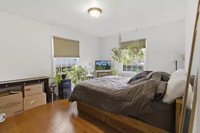 6711 W Howard Ave, Milwaukee, WI 53220 - Photo 8