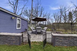 6711 W Howard Ave, Milwaukee, WI 53220 - Photo 40