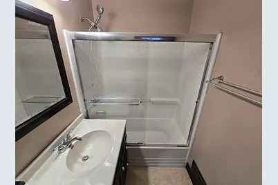 5207 S Lake Dr, Cudahy, WI 53110 - Photo 16