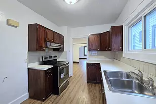 5207 S Lake Dr, Cudahy, WI 53110 - Photo 4