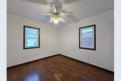 5207 S Lake Dr, Cudahy, WI 53110 - Photo 20