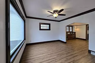 5207 S Lake Dr, Cudahy, WI 53110 - Photo 14