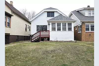 5207 S Lake Dr, Cudahy, WI 53110 - Photo 1