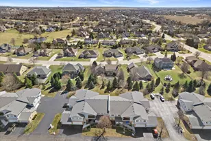 1057 N Sunnyslope Dr, Racine, WI 53406 - Photo 8