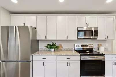 9936 N Concord Dr, Mequon, WI 53097 - Photo 18