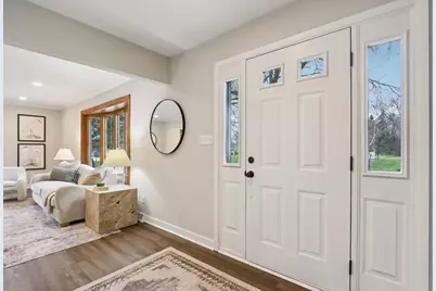 9936 N Concord Dr, Mequon, WI 53097 - Photo 4