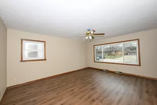 4738 S 26th St, Milwaukee, WI 53221 - Photo 6