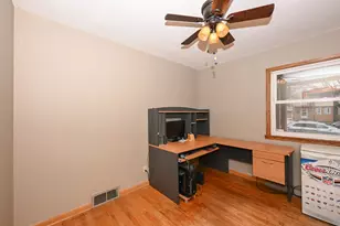 4738 S 26th St, Milwaukee, WI 53221 - Photo 16