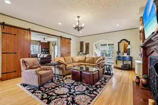 1618 Mountain Ave, Wauwatosa, WI 53213 - Photo 6