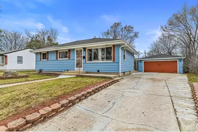 8126 W Glen Ave, Milwaukee, WI 53218 - Photo 32